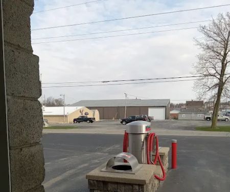 Splash and Dash Car Wash