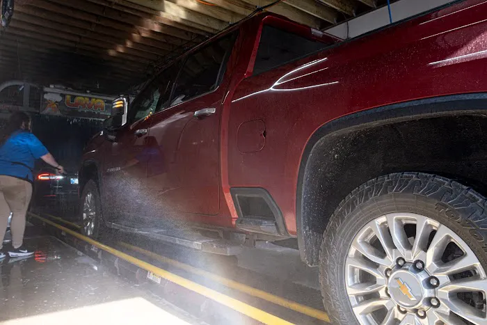 Cleanline Car Wash Picture 9