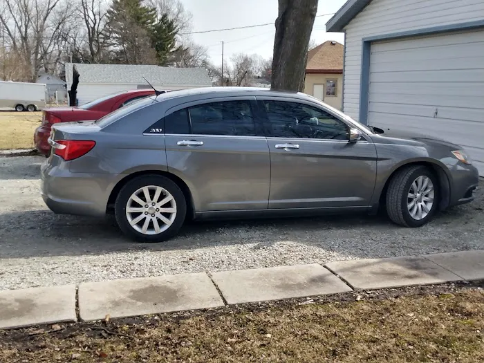 Mike's Car Wash Picture 3