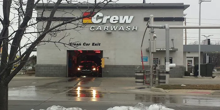 Crew Carwash Picture 6