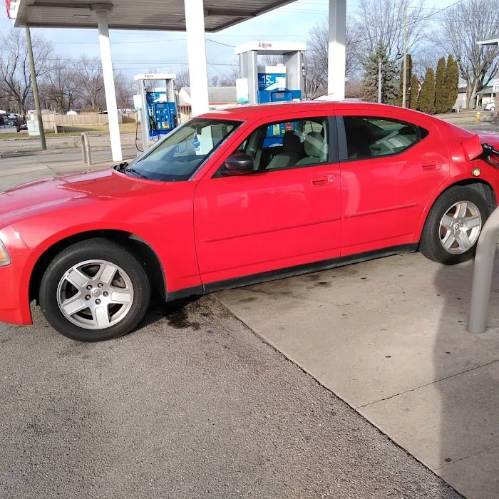 Clancy's Car Wash Picture 3