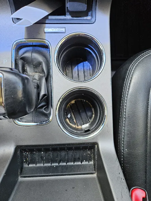 Clancy's Car Wash Picture 6