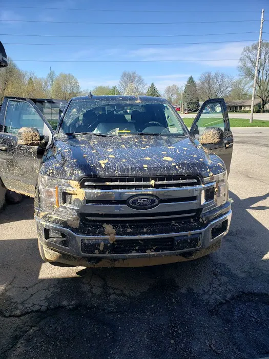 Clancy's Car Wash Picture 7