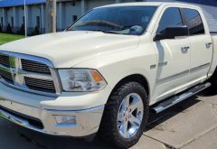 Dave's Express Care Car Wash & Express Grill photo 1