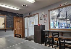 Dave's Express Care Car Wash & Express Grill photo 4