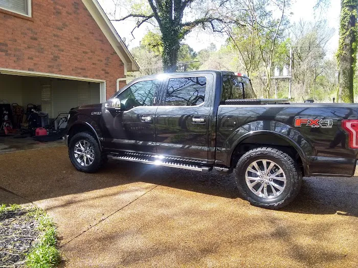 Crown Detailing Hand Car Wash Picture 3