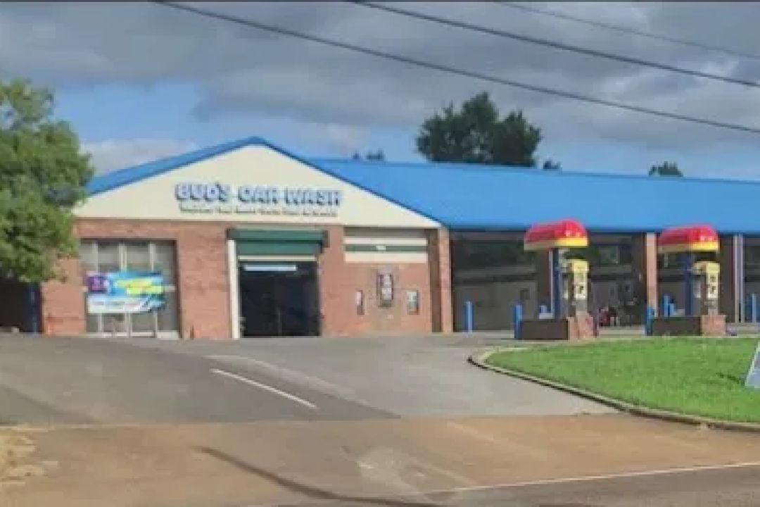 Bud’s Car Wash - Self service & automatic car wash