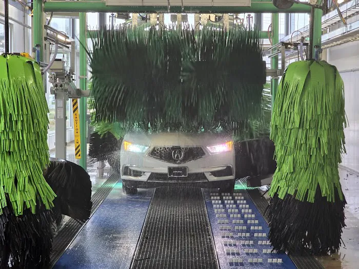 Glide Xpress Car Wash Picture 8