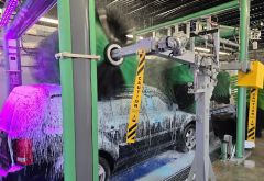 Glide Xpress Car Wash photo 4