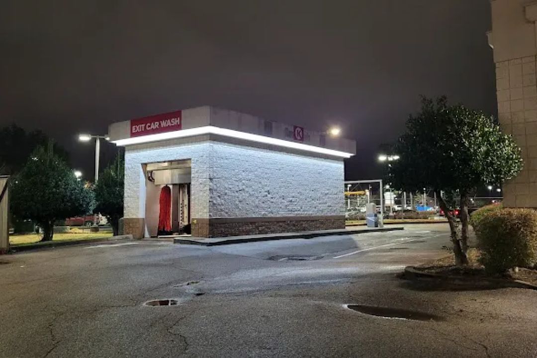 Circle K Car Wasn