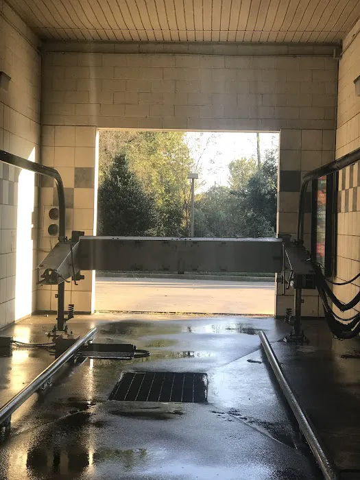 Sunshine Car Wash Picture 6