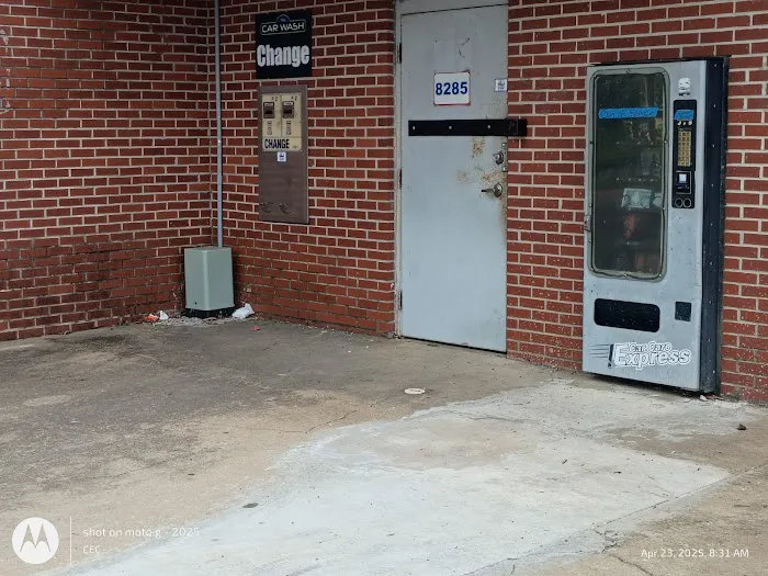 Sunshine Car Wash Picture 8