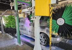 Glide Xpress Car Wash photo 3