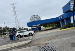 Take 5 Car Wash photo 1