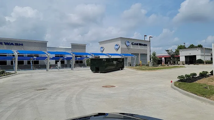 Century Express Carwash - Horn Lake Picture 3