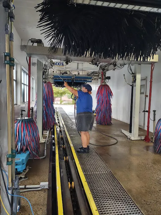 Take 5 Car Wash Picture 9