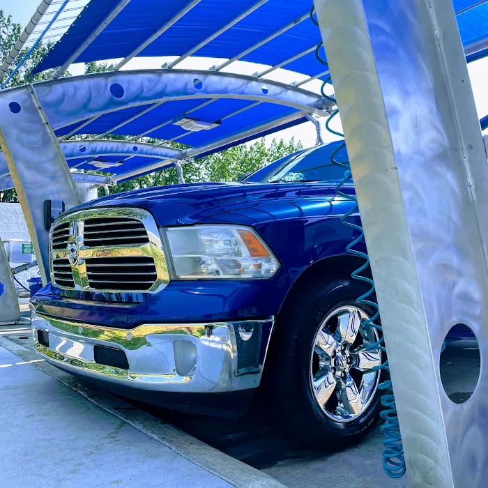 Camel Express Car Wash Picture 10