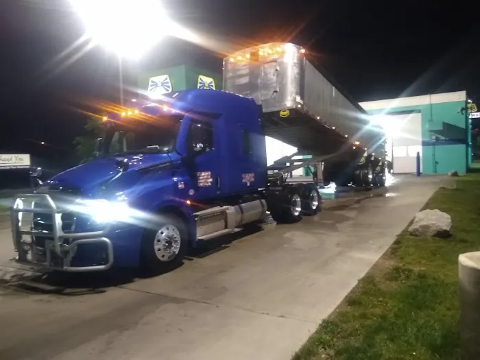 Blue Beacon Truck Wash of Nashville, TN Picture 10