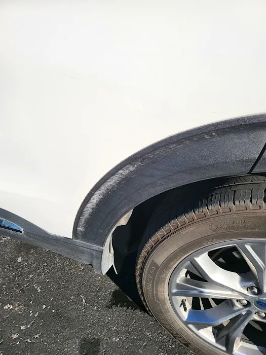 Express Car Wash Picture 4