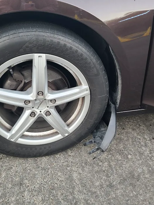 Wash N' Roll Car Wash - Antioch, TN Picture 1