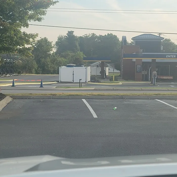 Mister Car Wash Picture 1