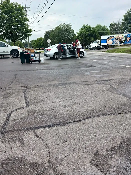 Smith Brothers Car Wash Picture 1