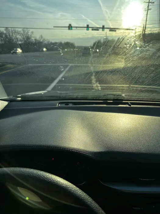 Aqua Jet Car Wash Picture 1