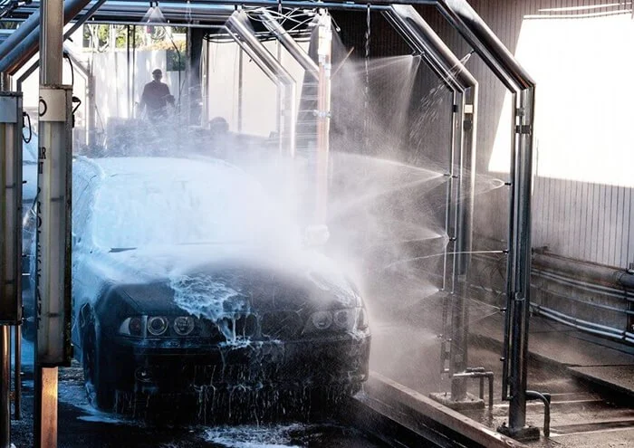 What Is Touchless Vehicle Wash and Is It Good for Your Paint?