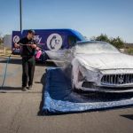 Mobile Vehicle Wash vs. Stationary: What Works Better in Urban Areas?