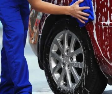 Should You Wash Your Vehicle Before Selling It? How Cleaning Affects Resale
