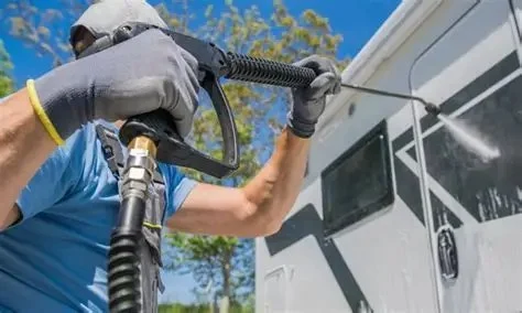 Vehicle Wash Tips for RVs and Larger Vehicles