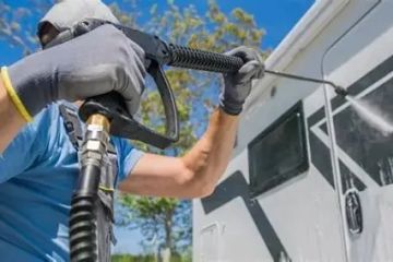 Vehicle Wash Tips for RVs and Larger Vehicles