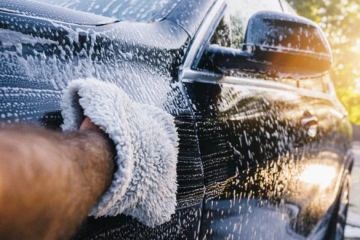 How to Wash a Truck or SUV Efficiently Like a Pro