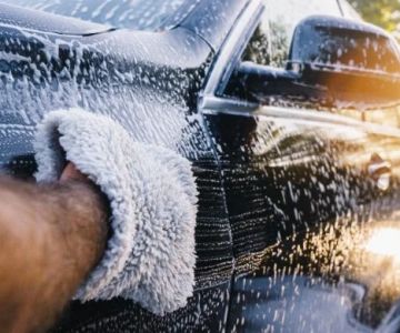 How to Wash a Truck or SUV Efficiently Like a Pro