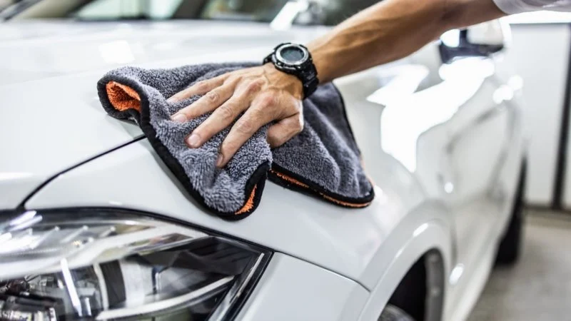 Difference Between Hand Wash and Full-Service Wash – The Best Choice for Your Car