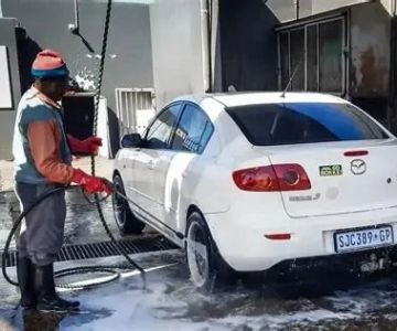 How to Wash Cars with Roof-Mounted Antennas