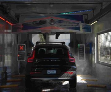 Best Car Wash Practices for Dusty States Like Arizona & Nevada: Tips and Techniques