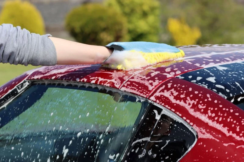 How to Effectively Wash Your Car After Driving on Dusty Trails