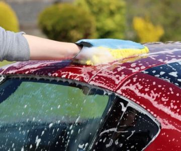 How to Effectively Wash Your Car After Driving on Dusty Trails