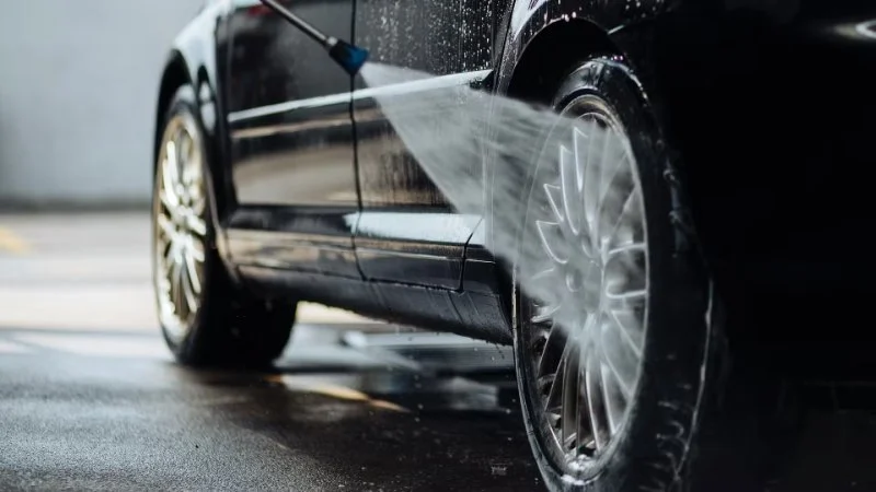 10 Essential Questions to Ask Before Choosing a New Vehicle Wash