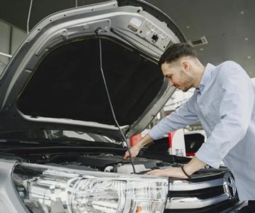 How to Clean Engine Bay Without Causing Damage – A Complete Guide