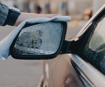 How to Wash Cars with Chrome Side Mirrors