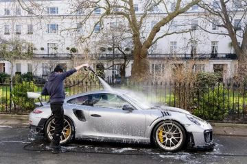 How to Wash Cars After Spring Storm Pollens