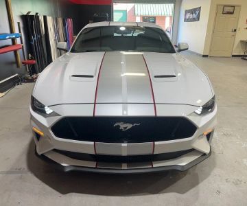 How to Wash Cars with Custom Racing Stripes – Expert Tips