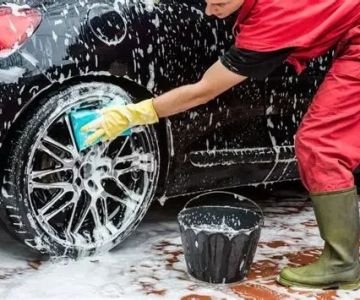 How to Wash a Car After Driving on Gravel Roads | Gibby Car Wash