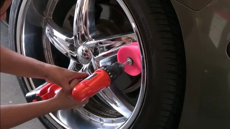 How to Wash Cars with Chrome-Plated Accessories