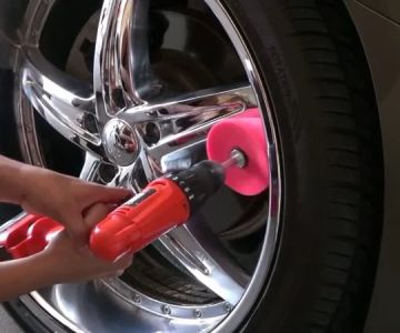 How to Wash Cars with Chrome-Plated Accessories
