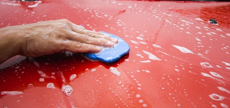 Best DIY Methods to Remove Water Spots from Glass and Paint