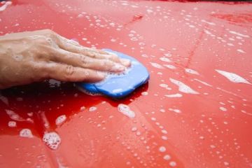 Best DIY Methods to Remove Water Spots from Glass and Paint