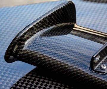 How to Wash Cars with Painted Carbon Fiber Accessories